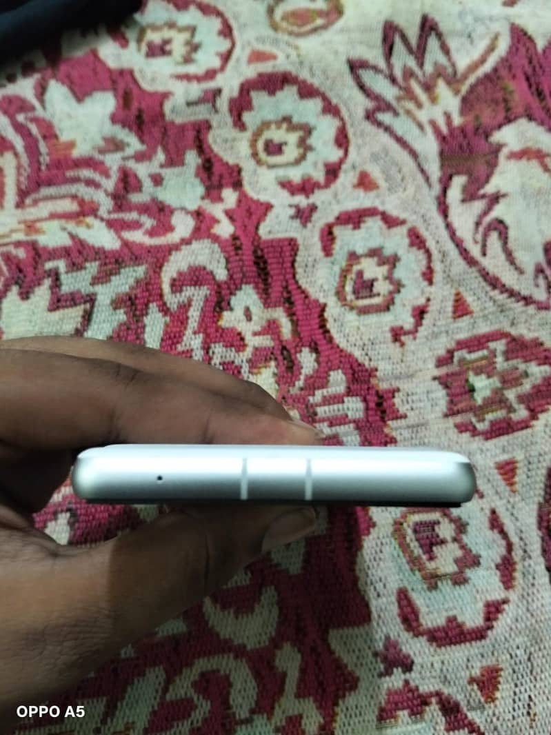 Google Pixel 7a 6