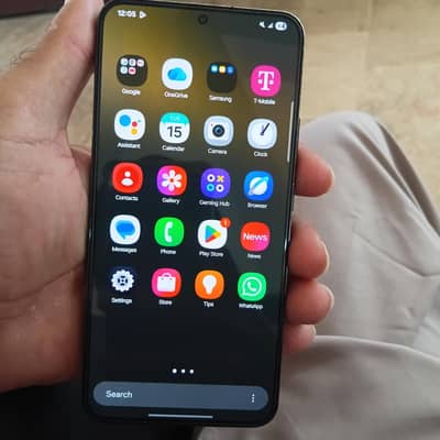 Samsung Mobile S22 Plus
