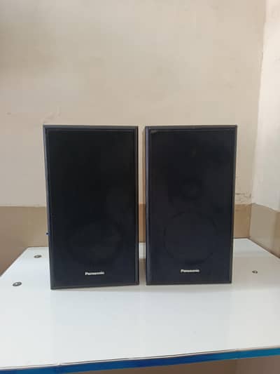 Panasonic SB-ZM52 bookshelf speakers without amplifier & woofer.