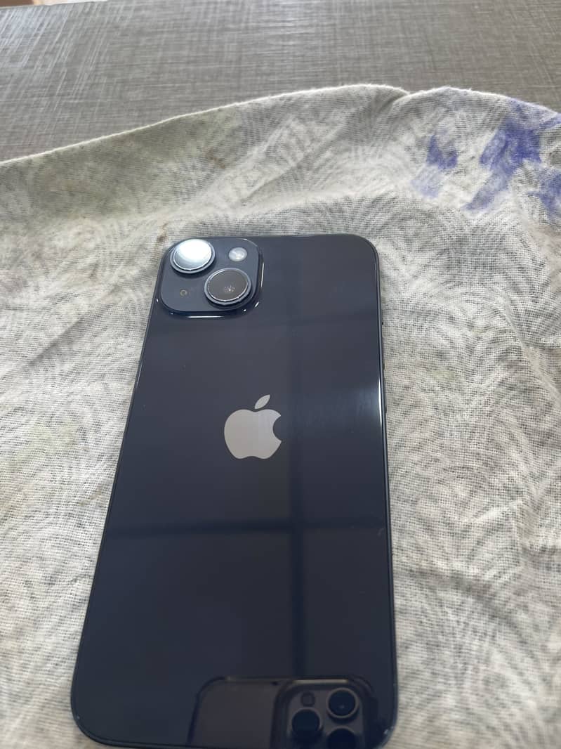 Apple iPhone 14 4
