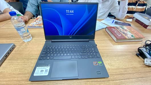 HP Victus 15 Ryzen5 8645HS RTX4050 6GB 16GB DDR5 512GB NVM USAPurchase