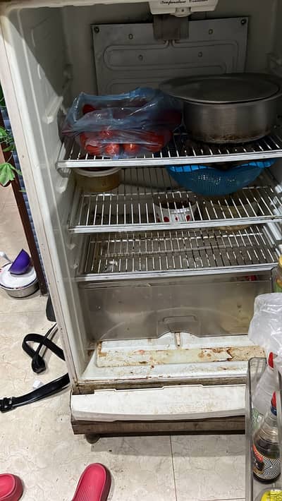 Dawlance FRIGE