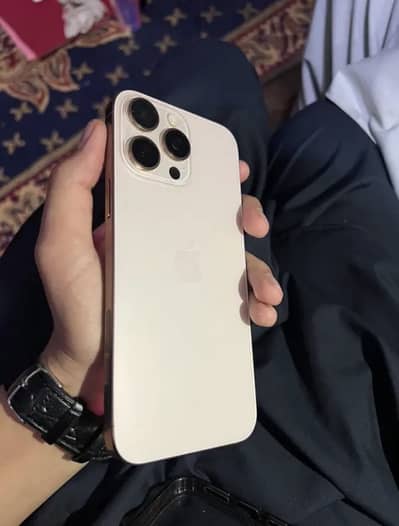 Apple iPhone 16 Pro Max