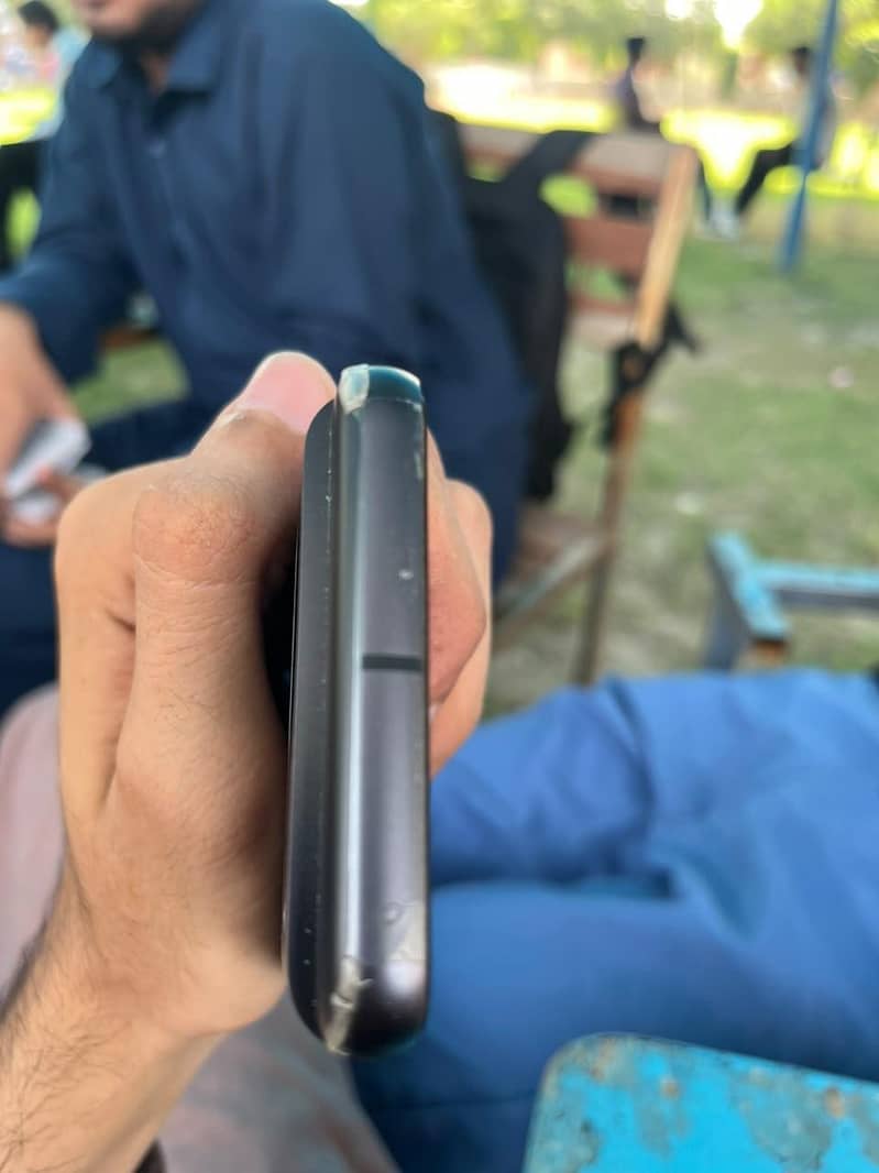 Google Pixel 8 2