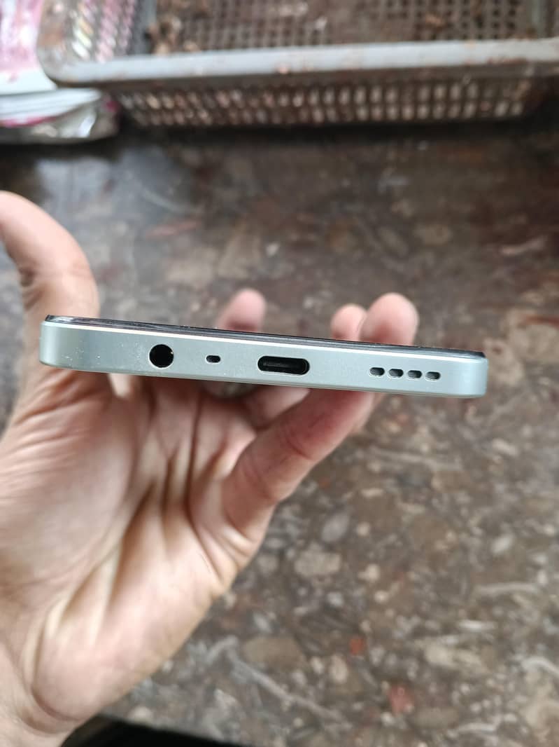 Realme Note 60x 3