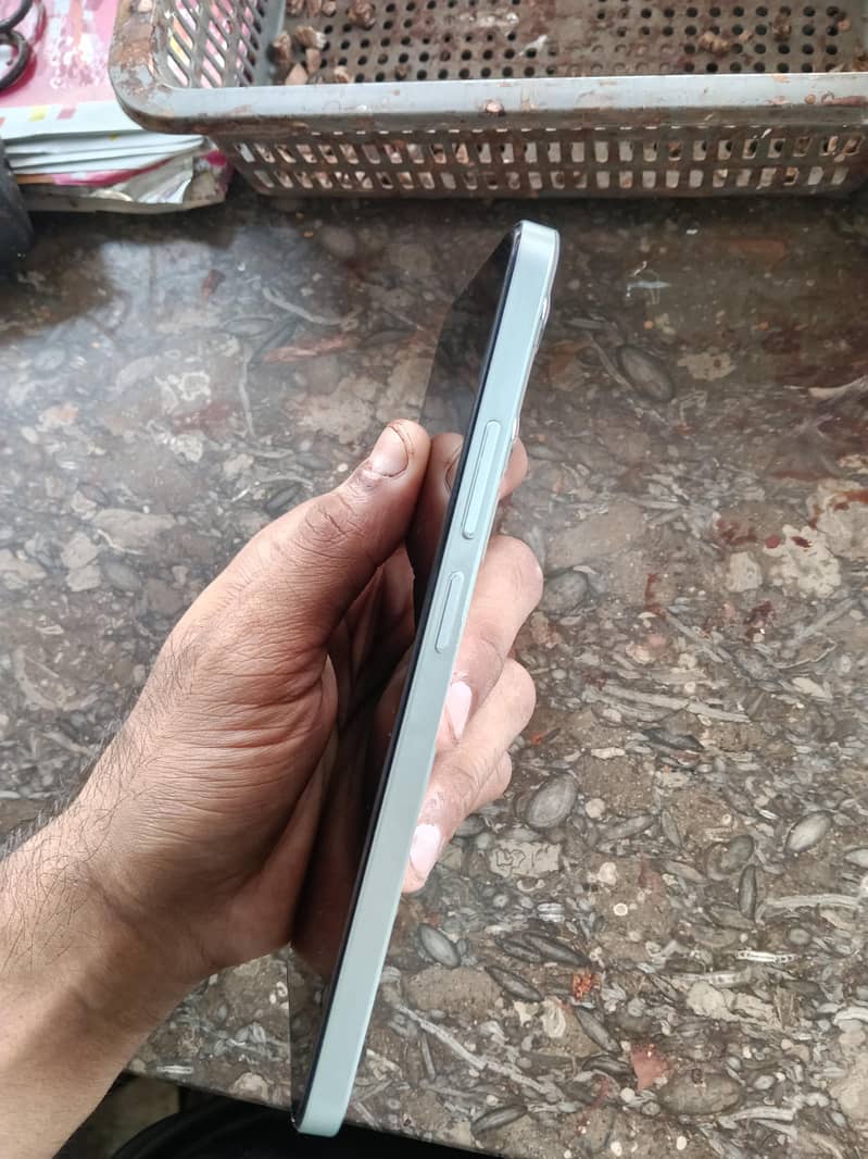 Realme Note 60x 4