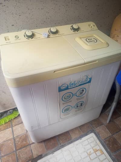 pel Washing machine and dryer