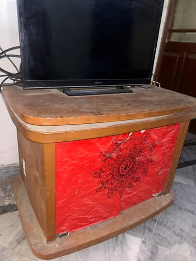 trolley for tv or books