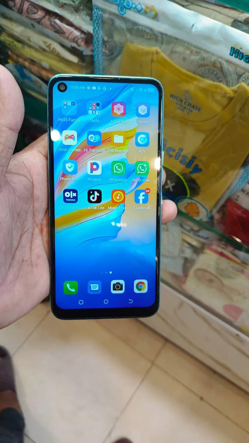 Tecno Camon 17 6
