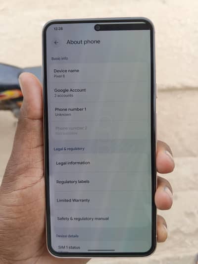 Google Pixel 8