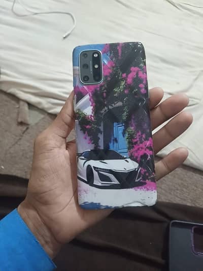 One Plus 8t