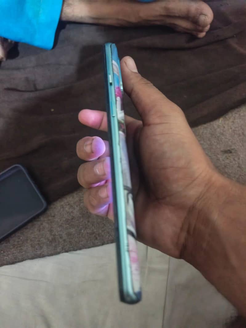 One Plus 8t 5