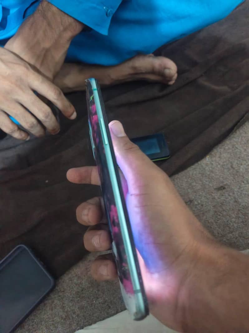 One Plus 8t 6