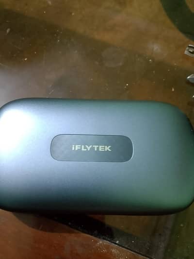 iFLYTEK Ai Translation Earbuds