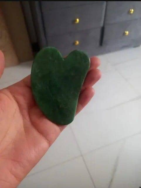 Gua sha stone Jade Gua Sha Stone , Guasha, Gua Sha board for face massage Random color no color choice