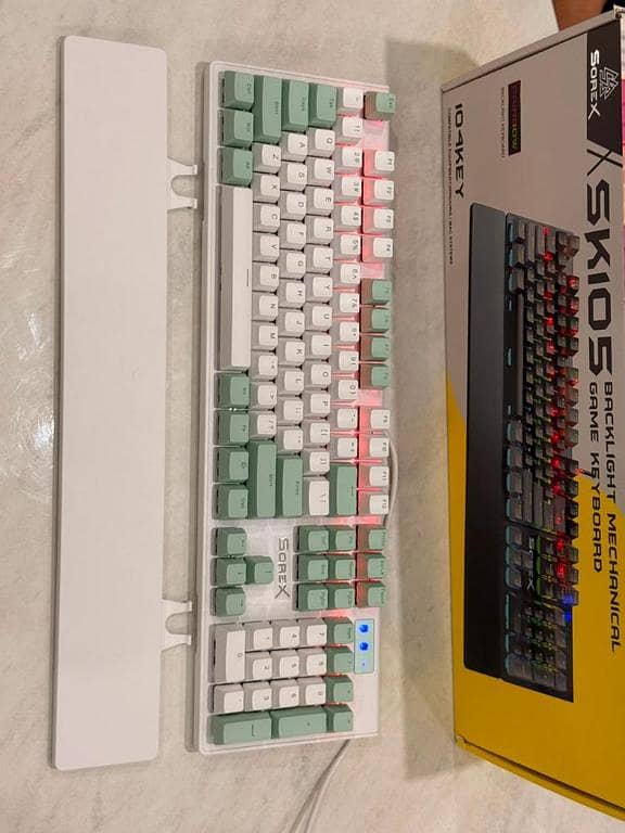 SK105 Mechanical Gaming Keyboard