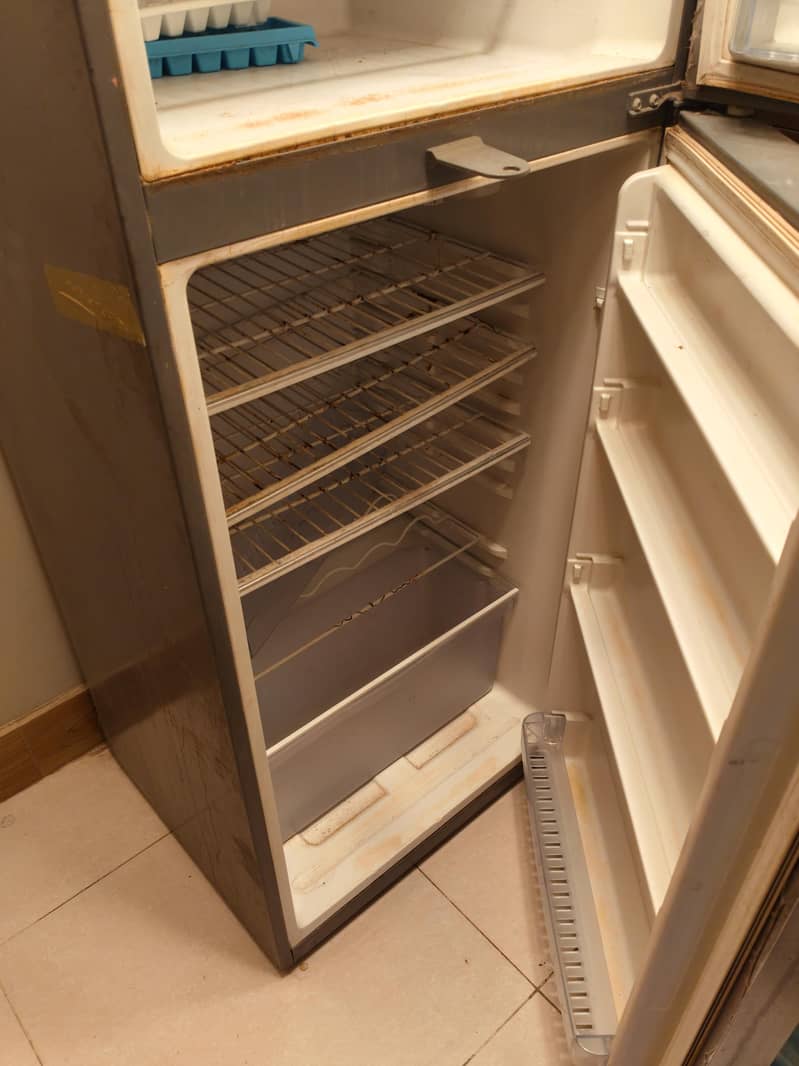 haier fridge 4