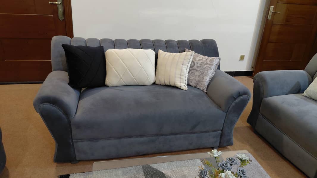 7 seater sofa 1