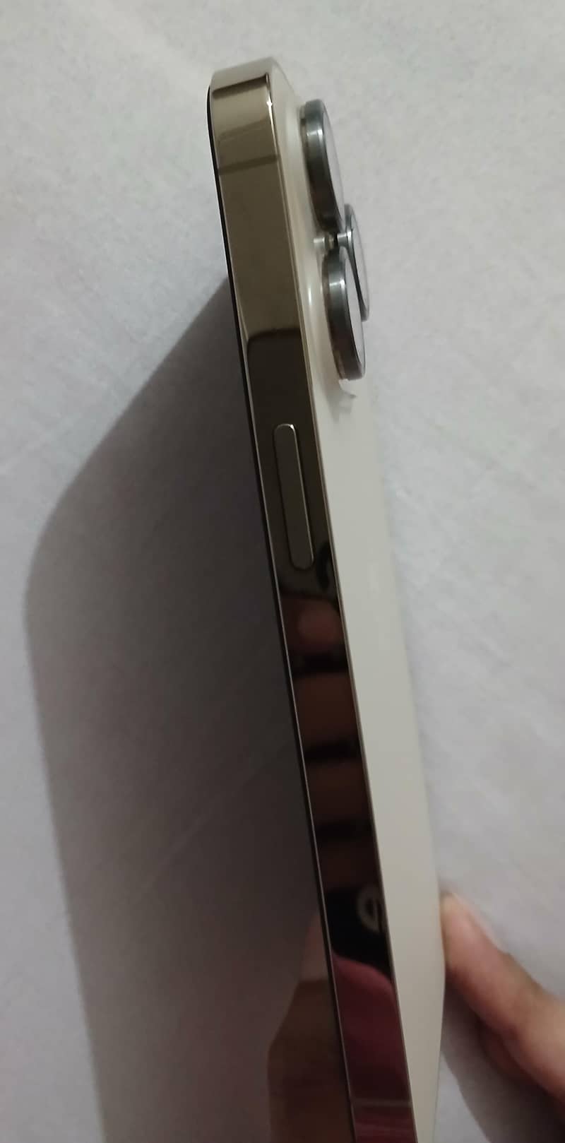 Apple iPhone 14 Pro 0