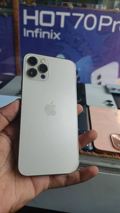 Apple iPhone 12 Pro