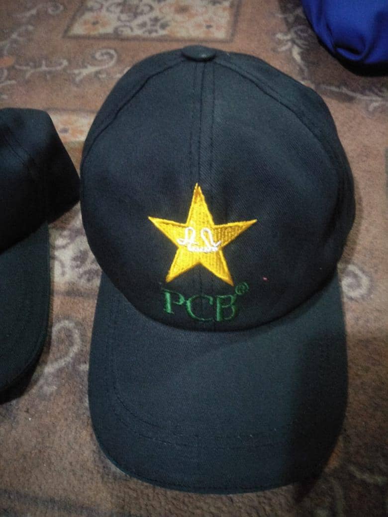 P Caps 1