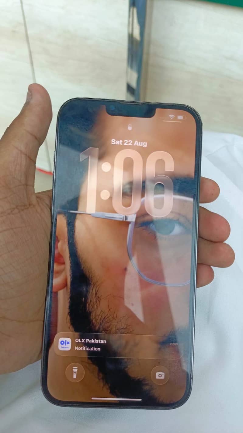 Apple iPhone 13 Pro Max 0
