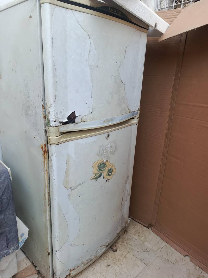 Refrigerator 1
