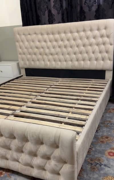 king size bed [2 month used only]