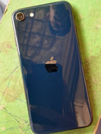 Iphone se 3