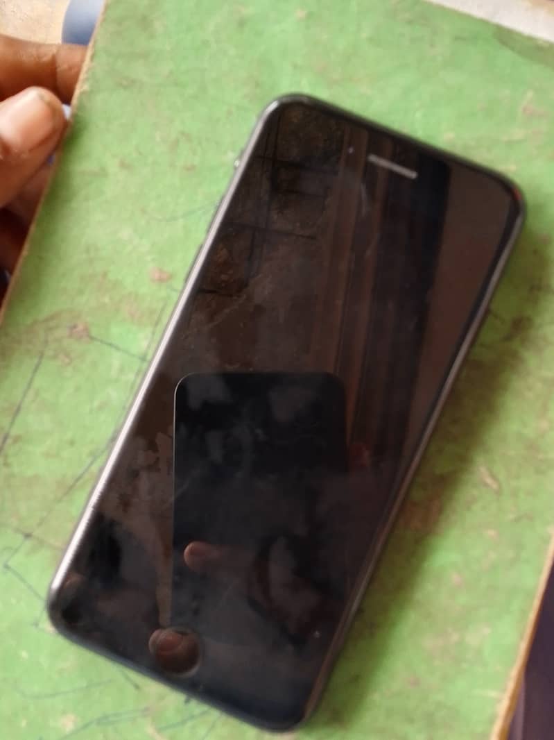 Iphone se 3 1