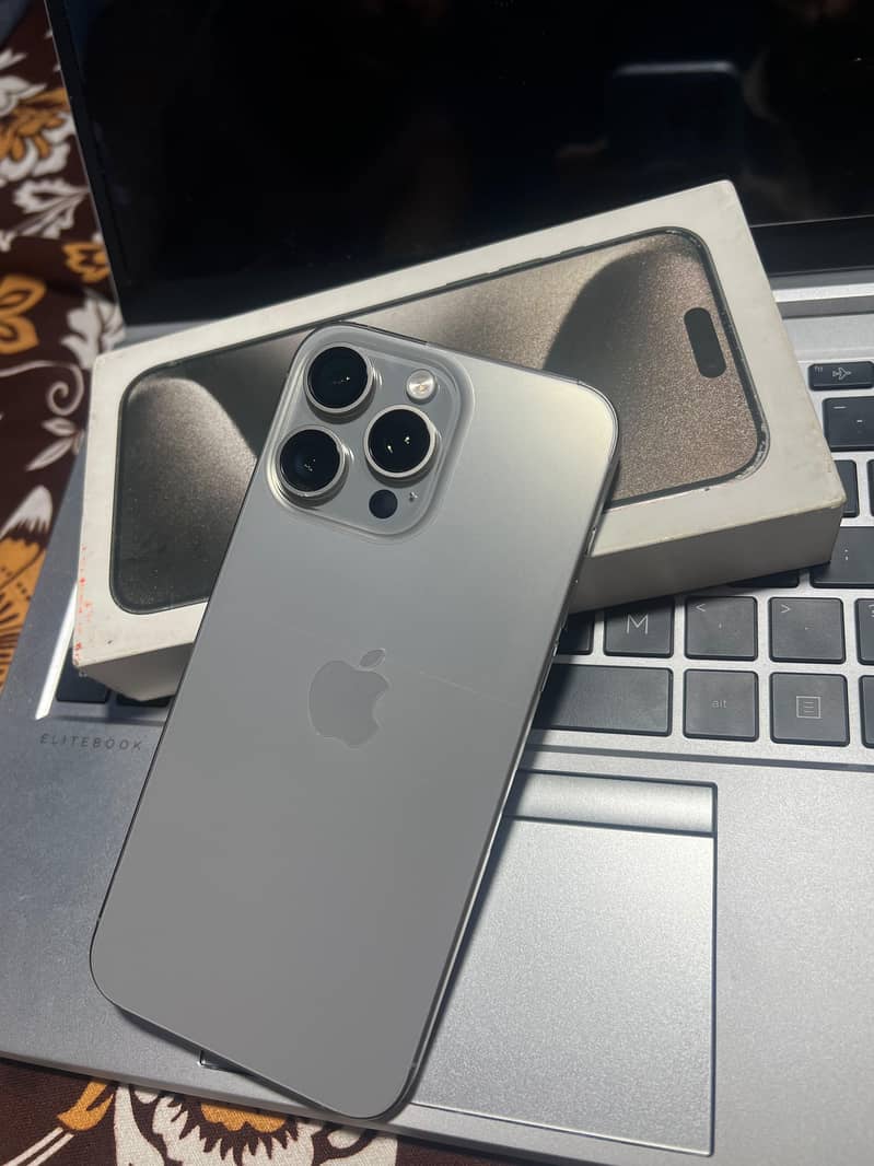 Apple iPhone 15 Pro Max jv 7