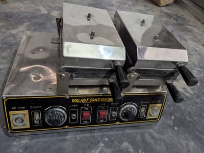 Slightly used Commercial Walnut Cake Machine, made in Korea,