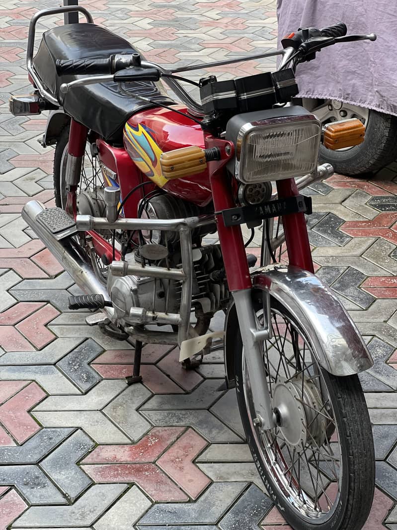 Yamaha 1