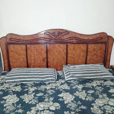 Bed set for sale