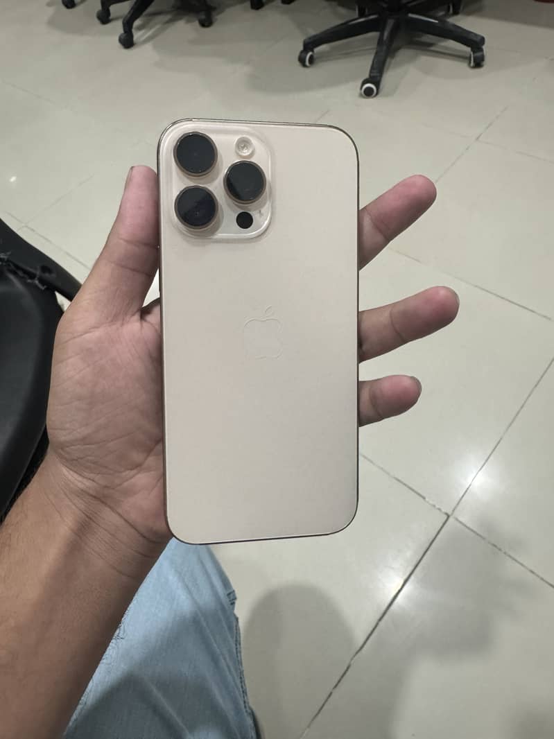 iPhone 16 Pro Max FU 5