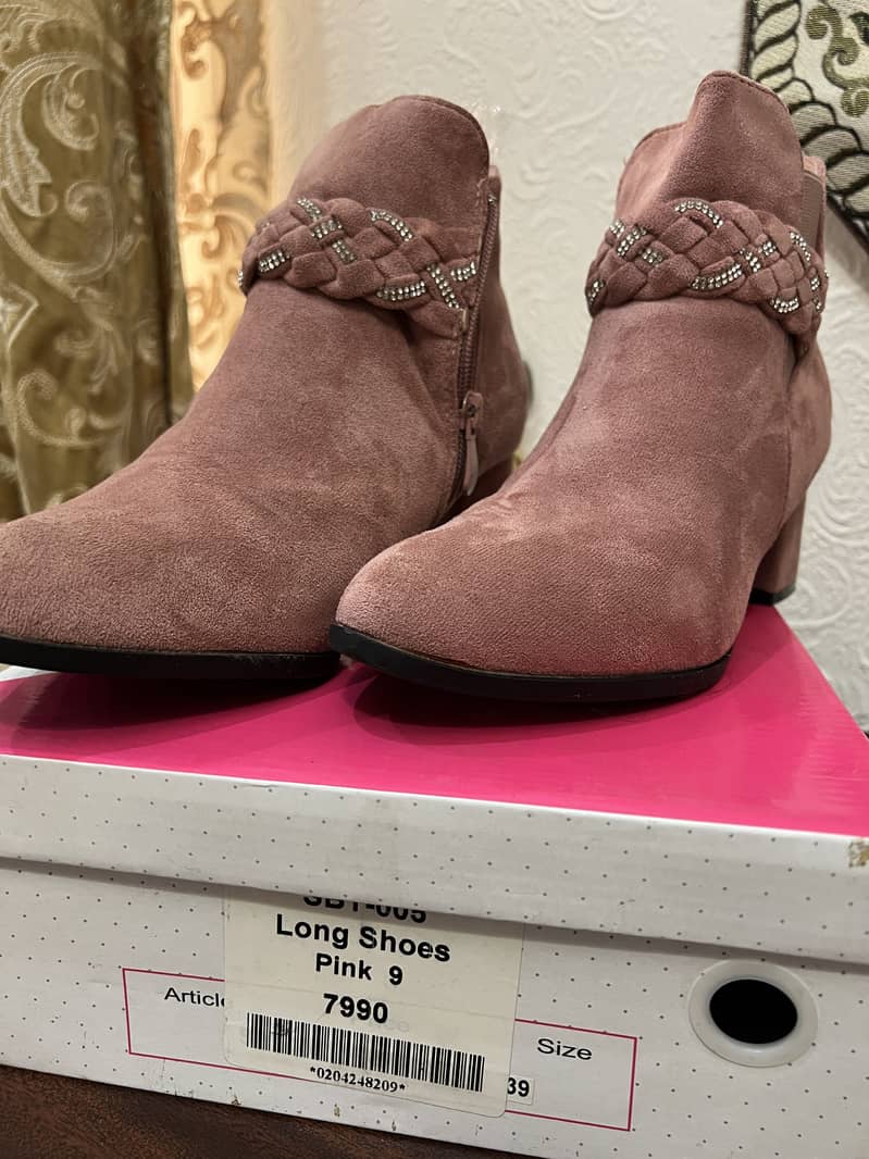 Long boots 1