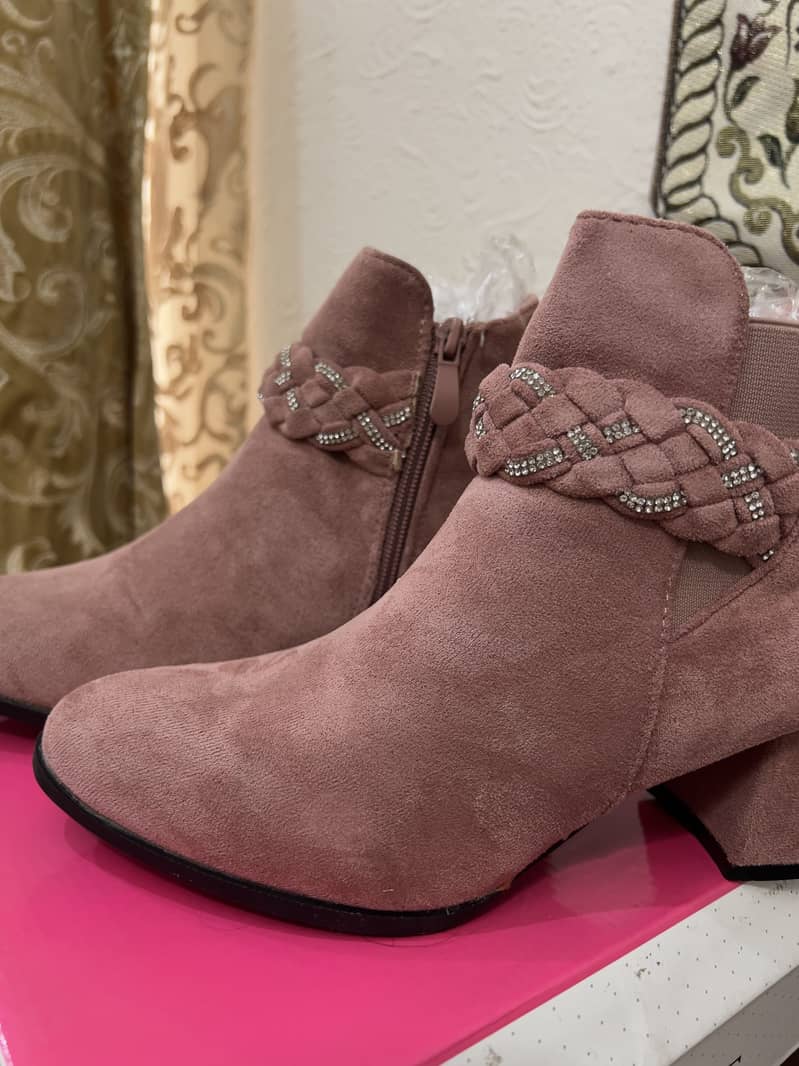 Long boots 2