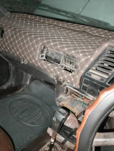 Nissan Sunny 1988
