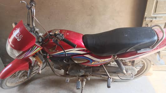 Honda Pridor (2015)