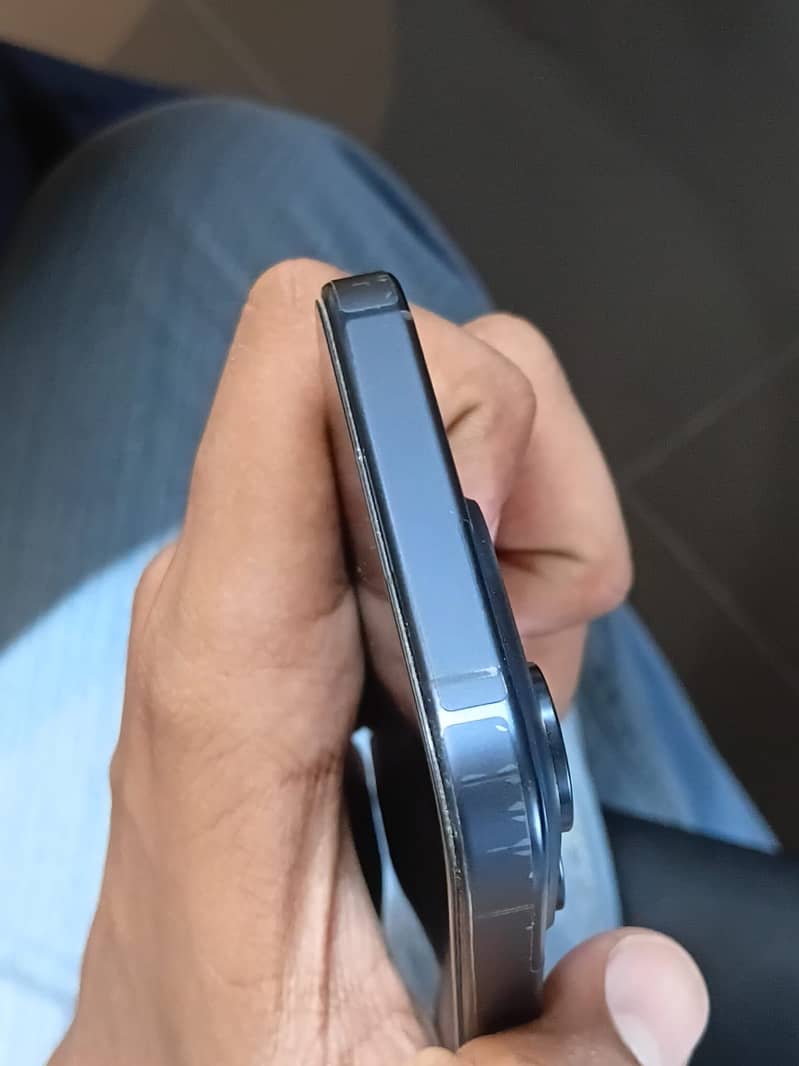 Apple iPhone 15 Pro 5