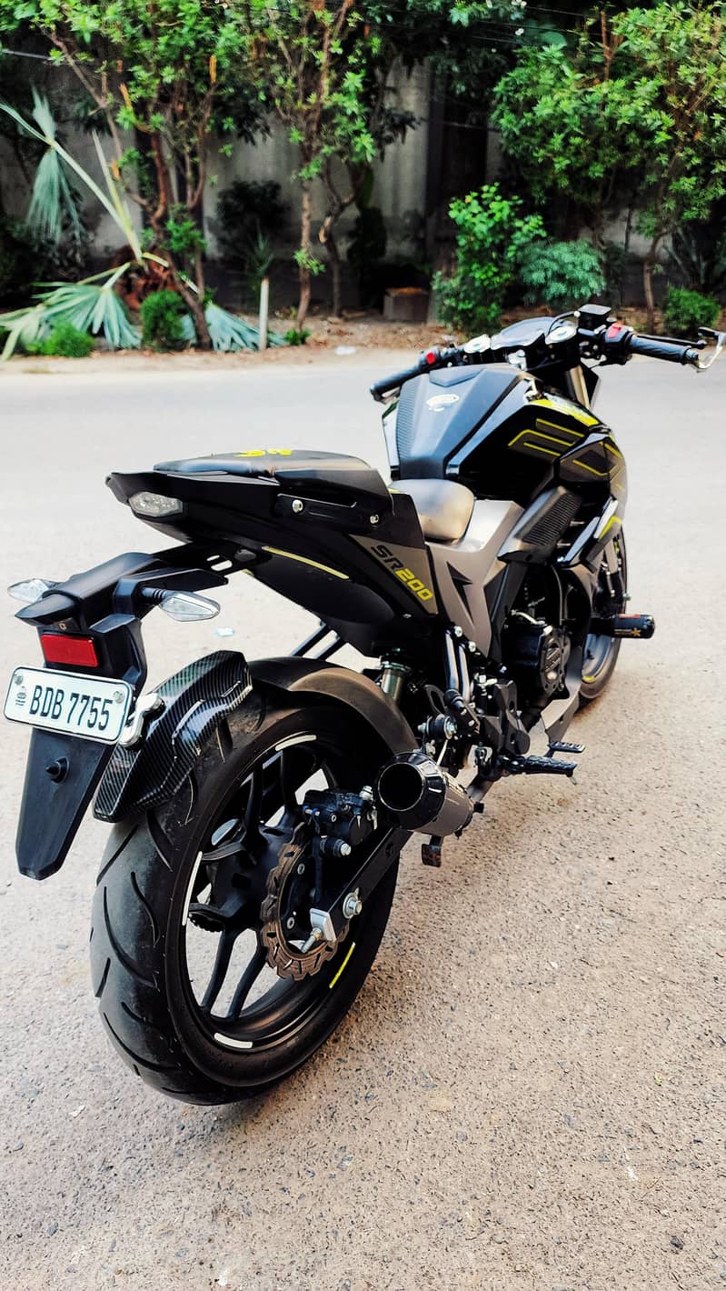 Batllo 200cc 2