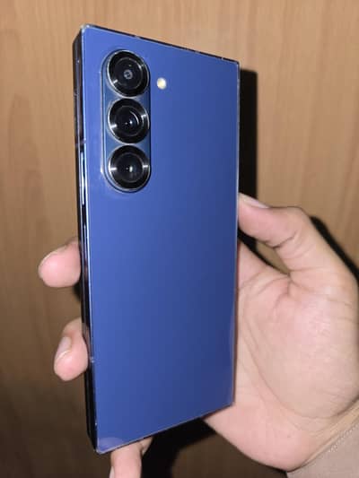 Samsung Fold 6 5G, 2 month sim work.