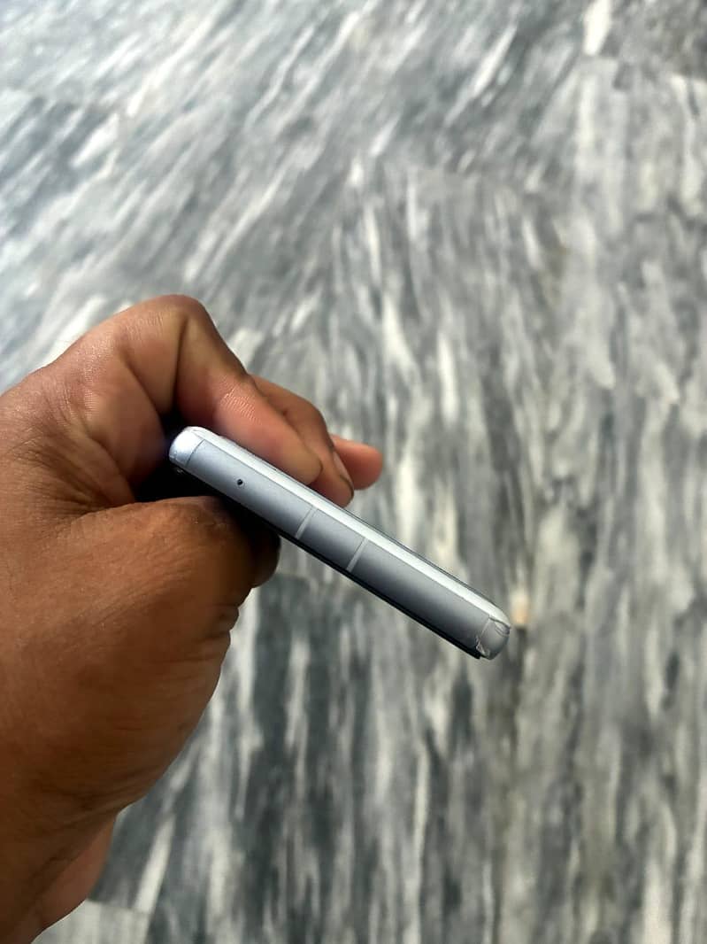 Google pixel 7 a 4