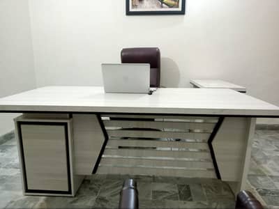 Office Executive Table for CEOs - Excellent Condition