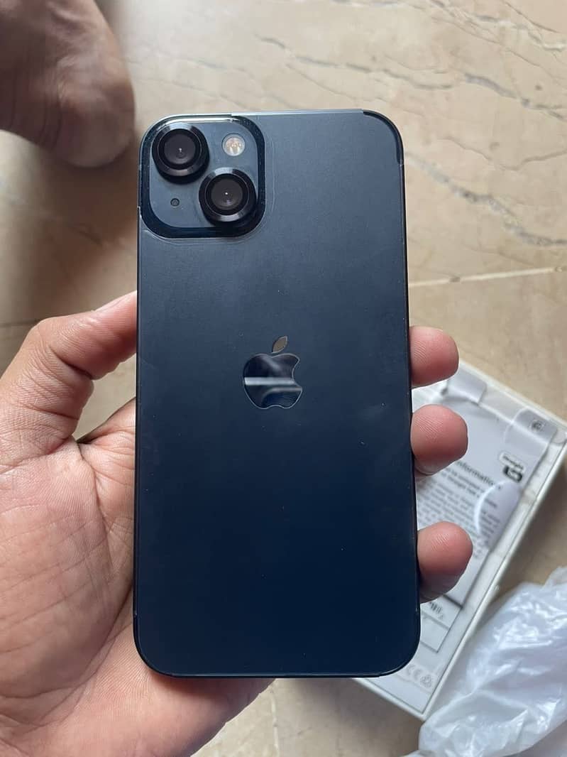 Apple iPhone 13 3