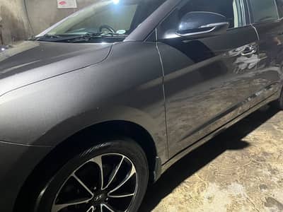 Hyundai Elantra 2021