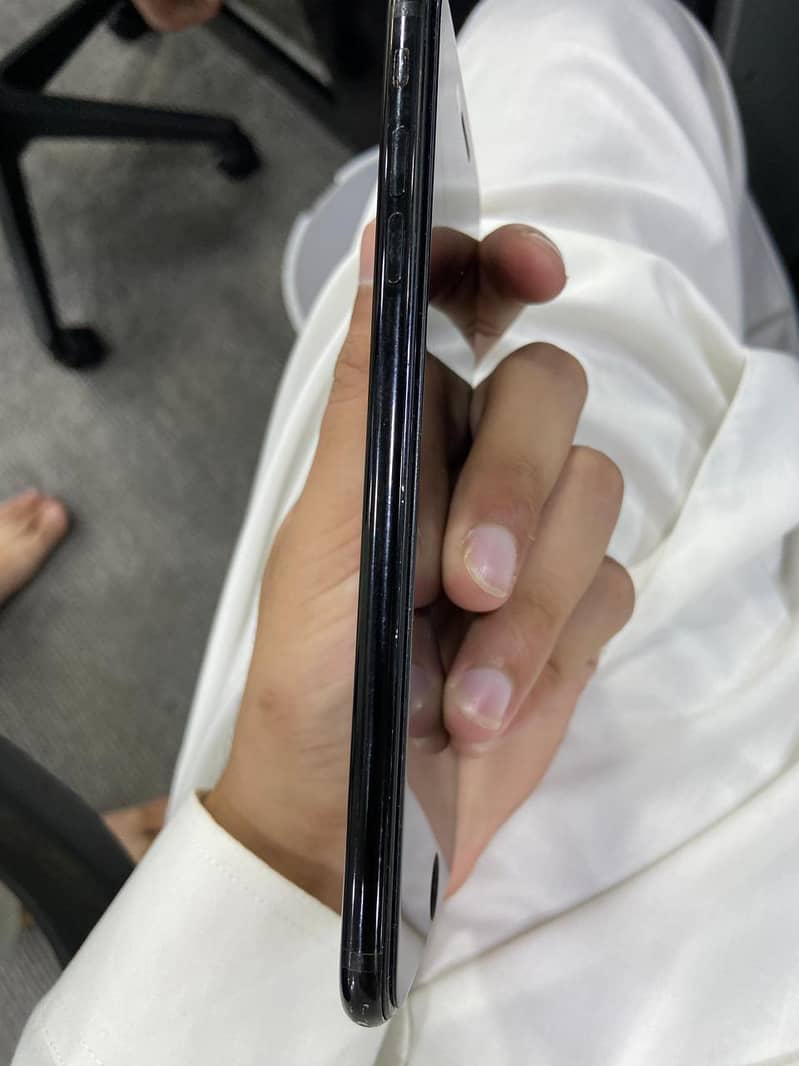 Apple iPhone 7 Plus 2