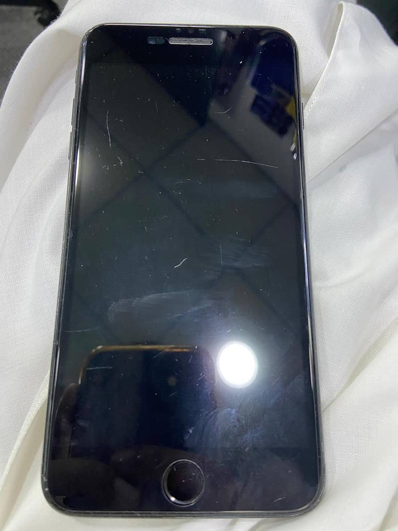 Apple iPhone 7 Plus 7