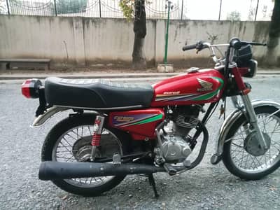 Honda 125 ( 2014 model )