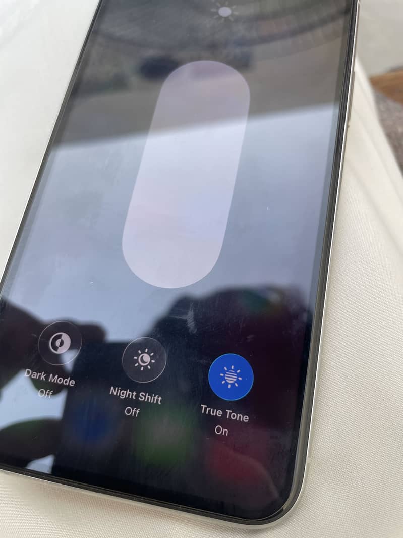 Apple iPhone 11 Pro 2